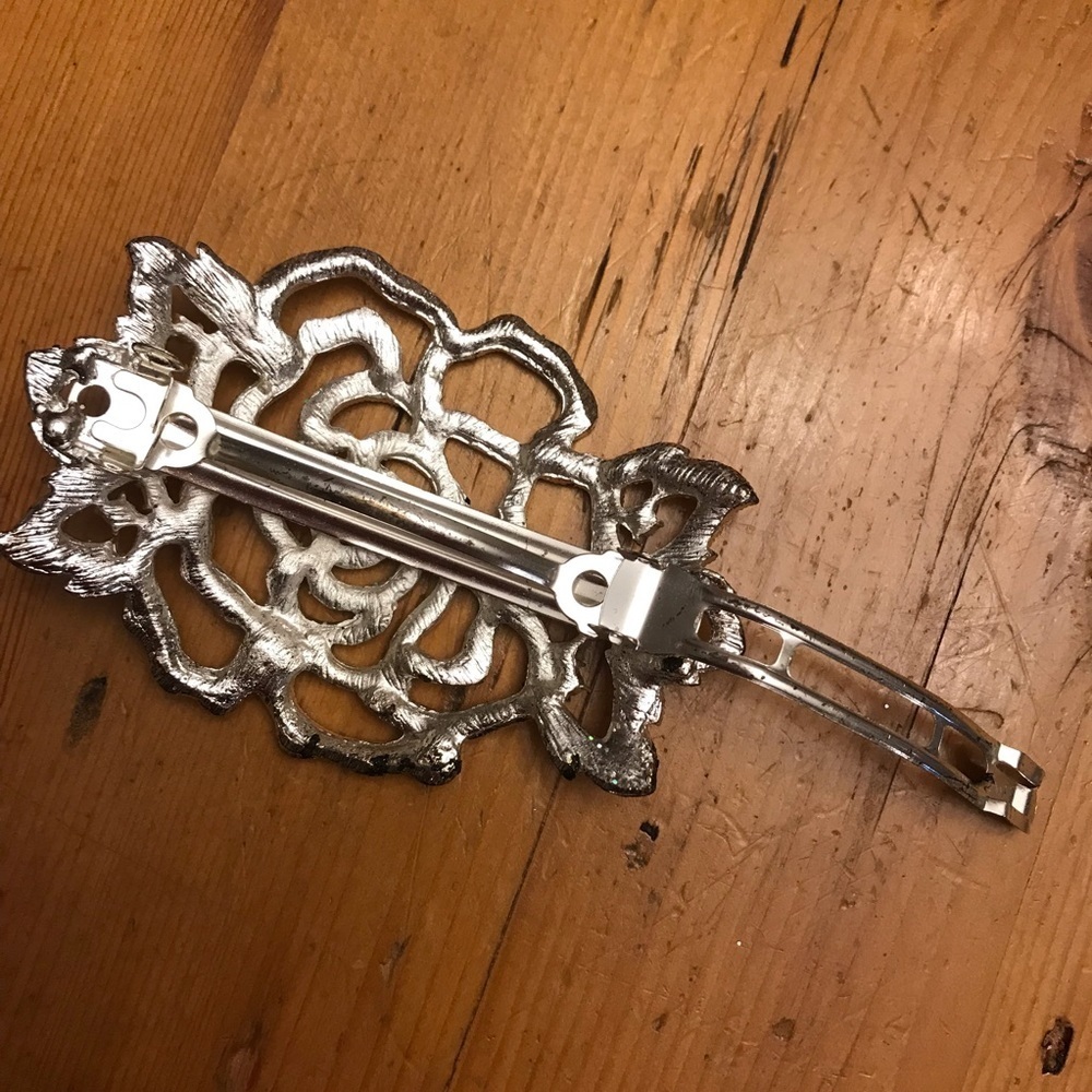 💇‍♀️ Large Rhinestone Hair Clip - Picture 2 of 4